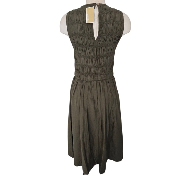 NWT Micheal Kors Smoked Shirred Olive Green Sleeveless Midi  Dress - Picture 4 of 10